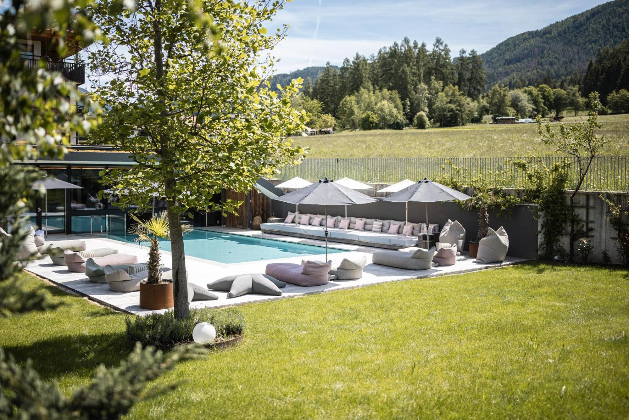 Hotel Petrus Brunico Exterior photo